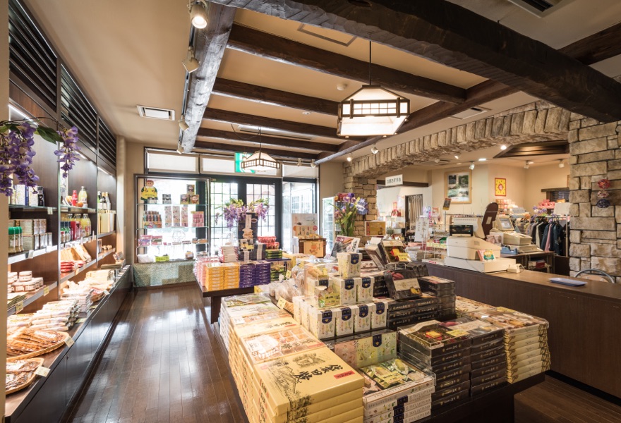 売店｜袋田温泉 思い出浪漫館