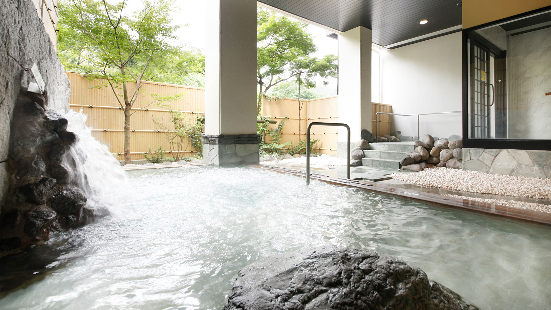 袋田温泉　思い出浪漫館
